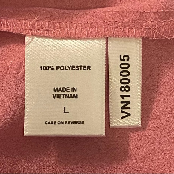 Crewneck Side-Slit Cuffed Tee (NWT) - Picture 3 of 3